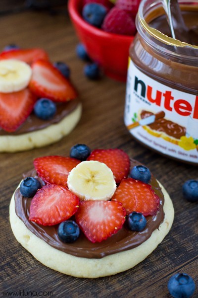 10 recettes originales à base de fruits 1 Sugar-Cookie-Fruit-Pizzas-1-1