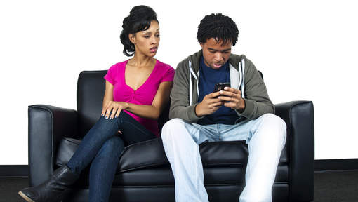 5 conseils pour garder son homme 2 fouille