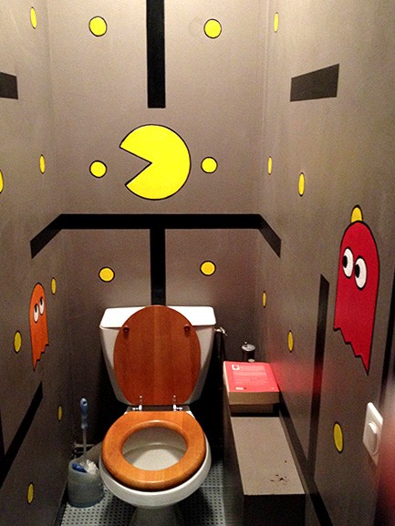 10 idées déco pour faire des toilettes une pièce super stylée 3 pacman_1