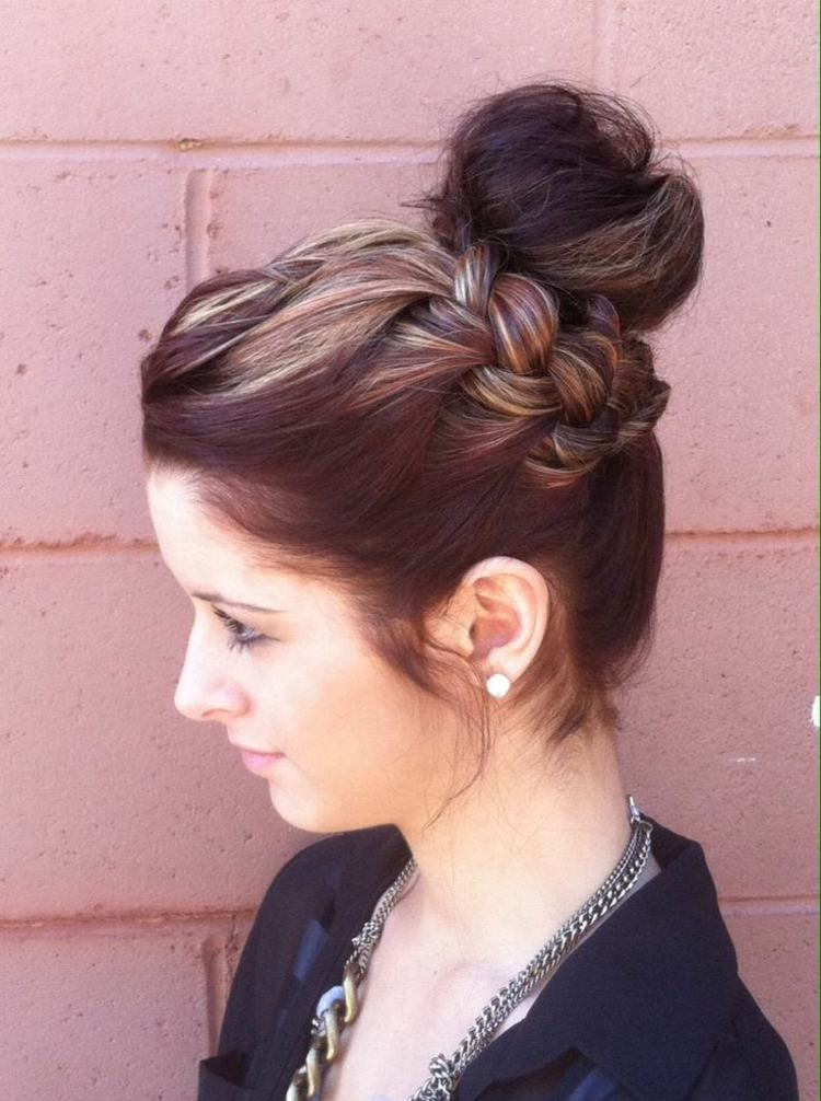 coiffure-2015-printemps-été-chignon-tresse