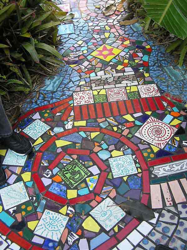 12 idées avec de la mosaïque pour embellir son jardin 1 mosaic-garden-project-1