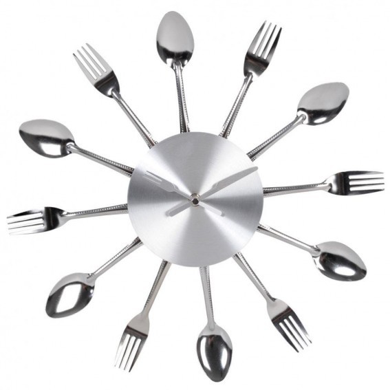 15 astuces pour faire des objets déco en récup 11 horloge_couverts_cuisine_alu