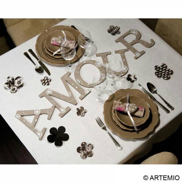 10 Idees Decoration De Table Pour Un Diner En Amoureux