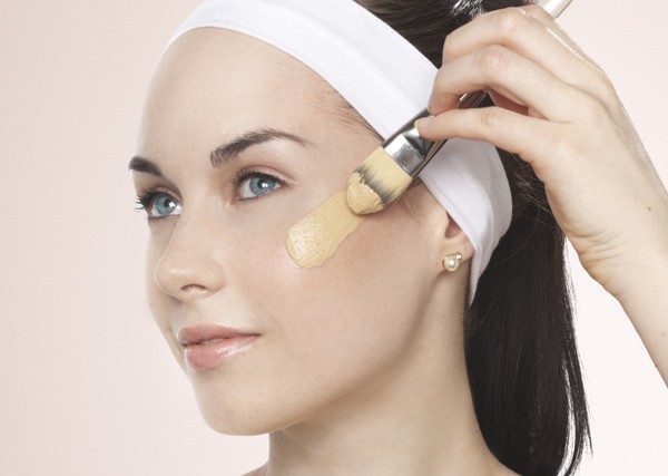beaut___sos___comment_bien_appliquer_son_fond_de_teint___1720_north_600x