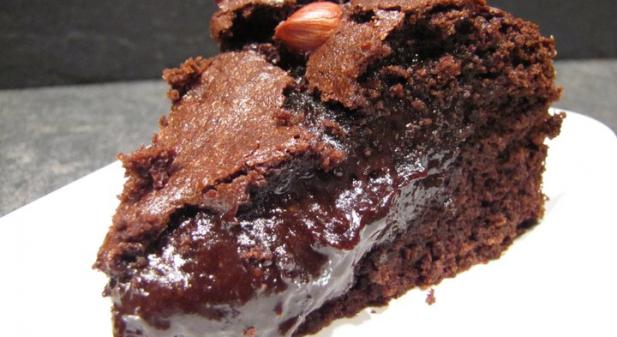 5 recettes géniales de gâteaux faciles à faire au micro-onde 4 fondant_au_chocolat_facon_brownie