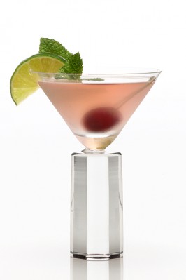 6 recettes pour faire des cocktails simples et sympas 6 ginger_cosmo_2-266x399