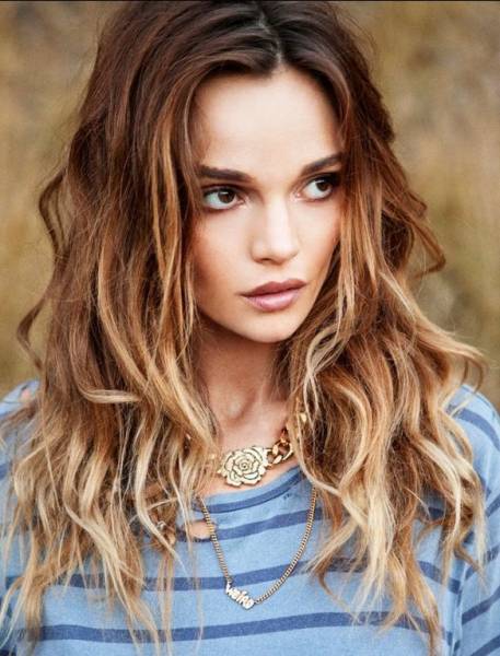 Best-Long-Hairstyles-for-2015-Ombre-Wavy-Hair
