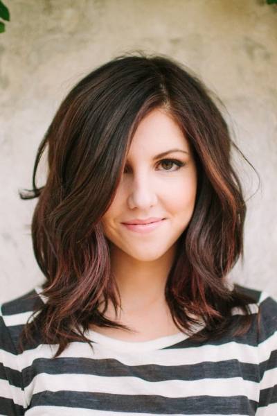 Layered-Haircut-for-Wavy-Hair-Ombre-Medium-Hairstyles-for-Thick-Hair