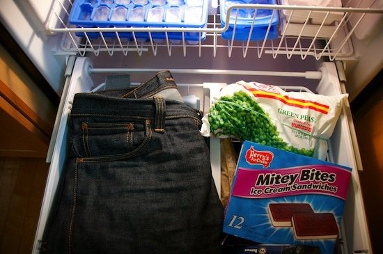 jeans-in-the-freezer