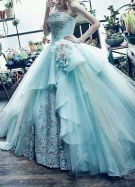 Les 50 plus belles robes de princesses 30
