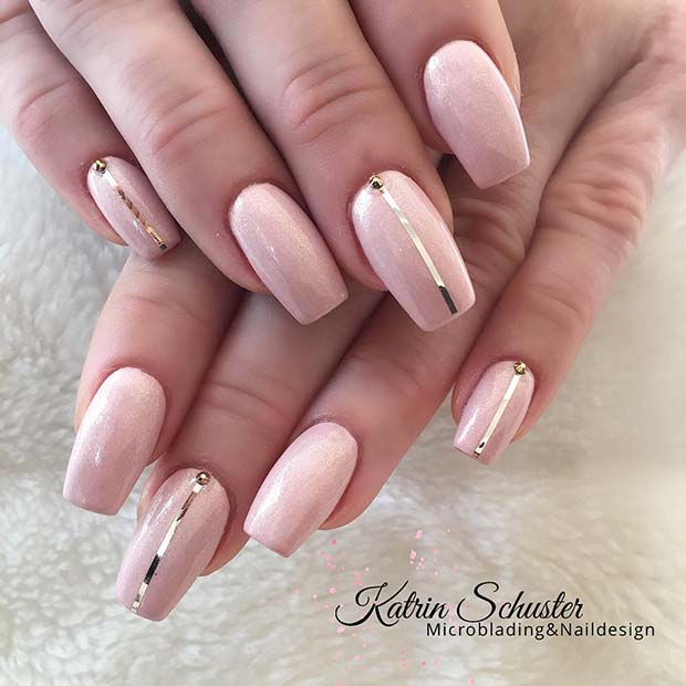 20 Idées sublimes pour des ongles nude 12