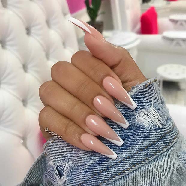 20 Idées sublimes pour des ongles nude 14