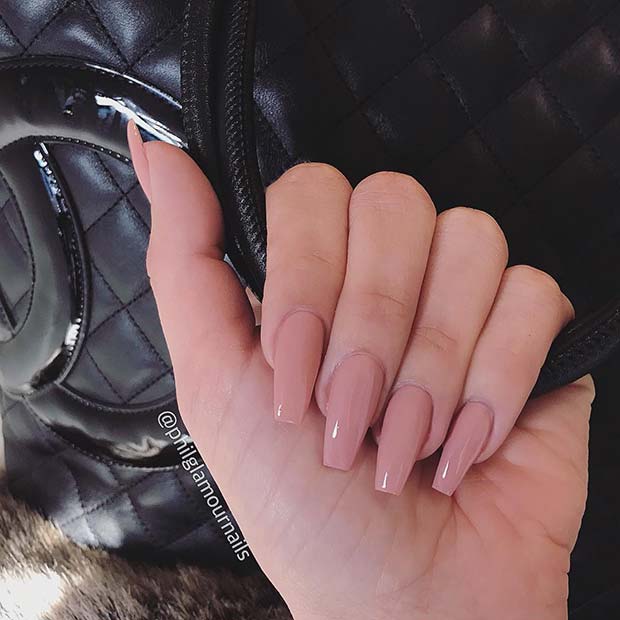 20 Idées sublimes pour des ongles nude 16