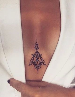 175 top idées de petits tatouages pour femmes 2