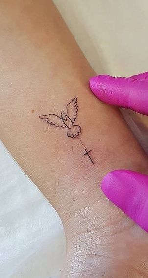 175 top idées de petits tatouages pour femmes 18