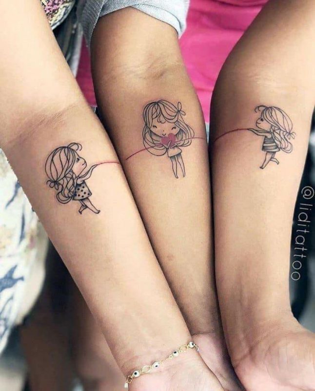 20 top idées de tatouages sœurs 15