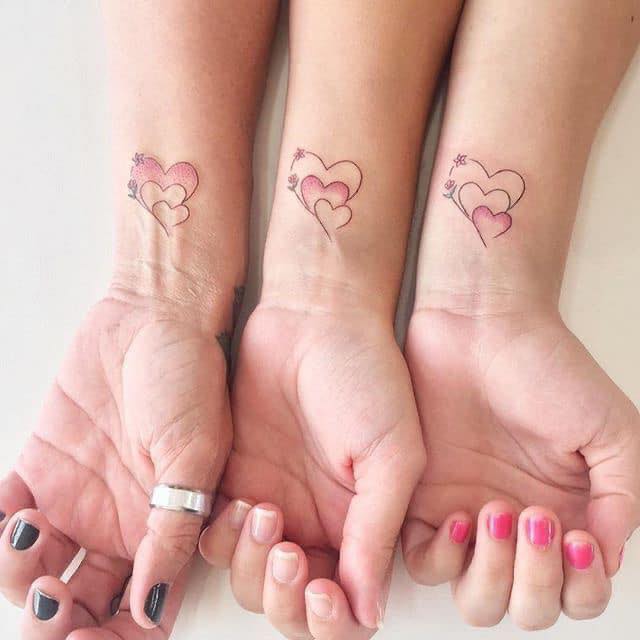 20 top idées de tatouages sœurs 3