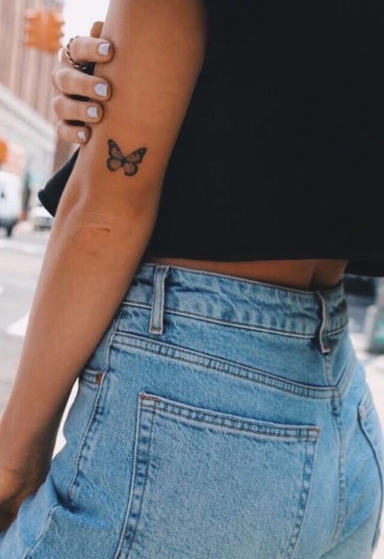 79 petits tatouages discrets et minimalistes qui prouvent que moins c'est plus 15 79 petits tatouages discrets et minimalistes qui prouvent que moins c'est plus 15