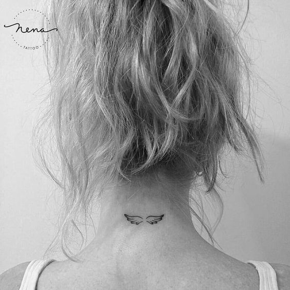 79 petits tatouages discrets et minimalistes qui prouvent que moins c'est plus 16