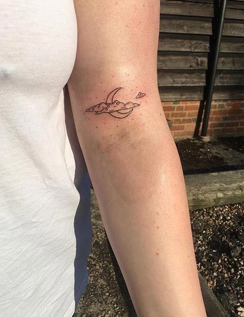 79 petits tatouages discrets et minimalistes qui prouvent que moins c'est plus 52 79 petits tatouages discrets et minimalistes qui prouvent que moins c'est plus 52