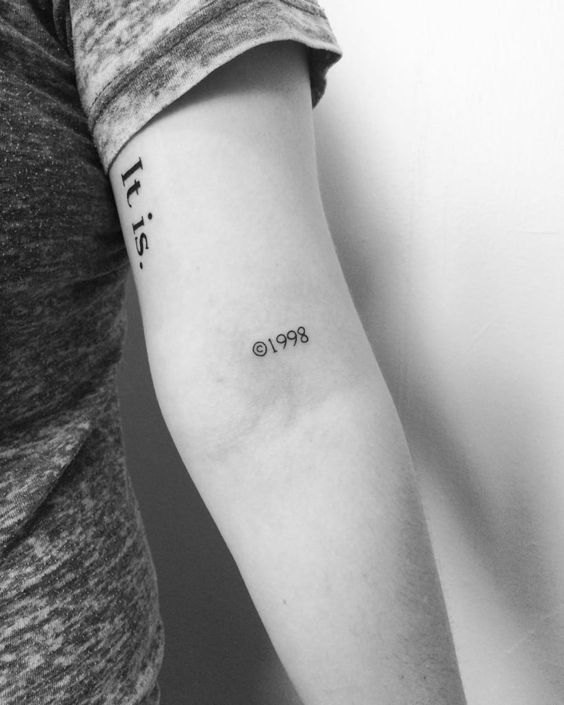 79 petits tatouages discrets et minimalistes qui prouvent que moins c'est plus 67 79 petits tatouages discrets et minimalistes qui prouvent que moins c'est plus 67