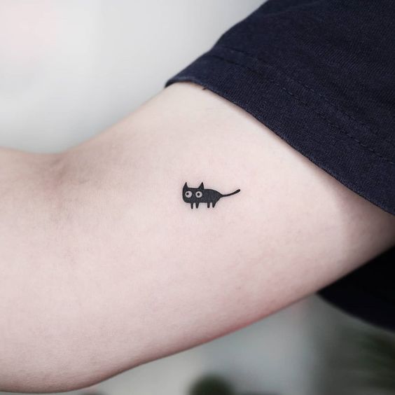 79 petits tatouages discrets et minimalistes qui prouvent que moins c'est plus 1