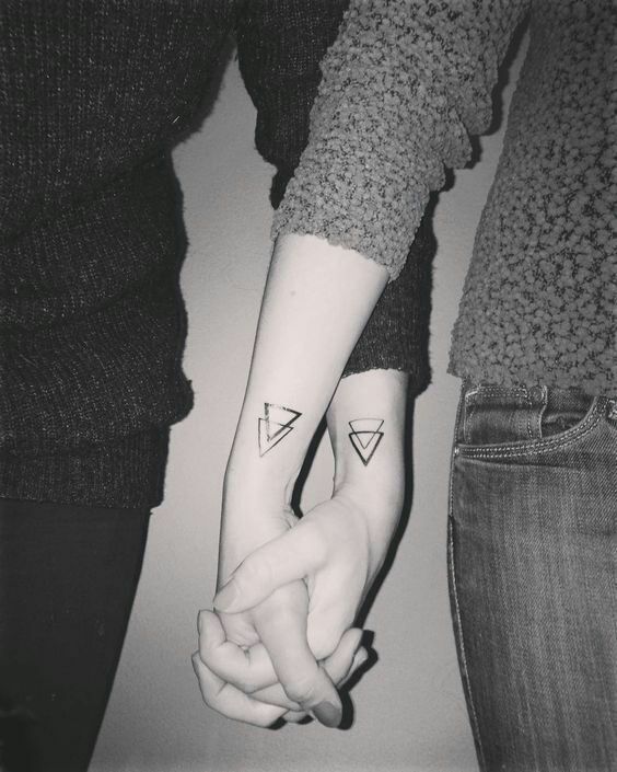 100 top idées de tatouages de couples à faire à deux 23