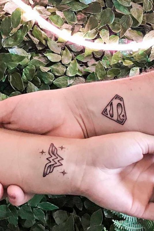 100 top idées de tatouages de couples à faire à deux 56