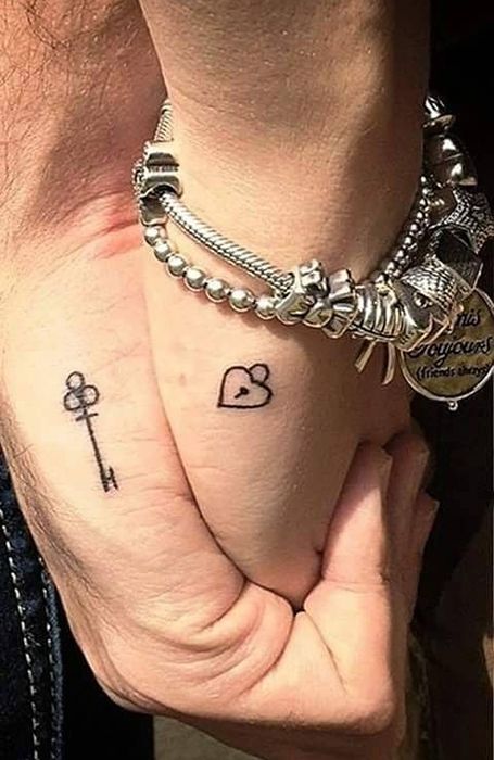 100 top idées de tatouages de couples à faire à deux 57