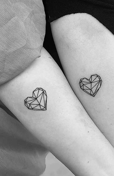 100 top idées de tatouages de couples à faire à deux 76