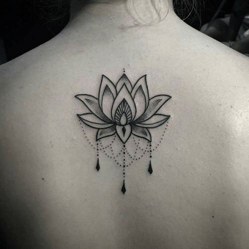 100 top idées de tatouages fleur 47