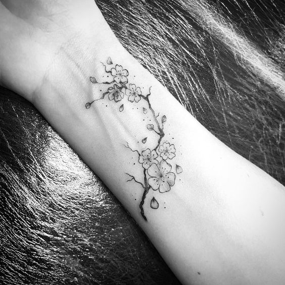 100 top idées de tatouages fleur 87