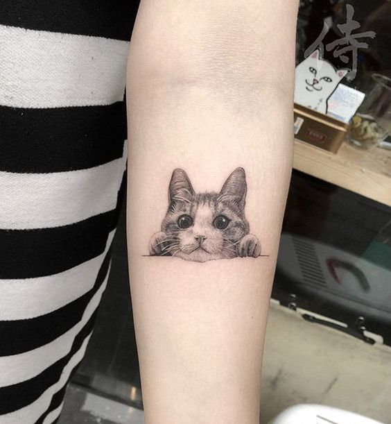 100 idées de tatouages pour les amoureux des chats 72
