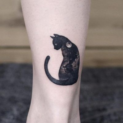 100 idées de tatouages pour les amoureux des chats 77