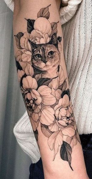 100 idées de tatouages pour les amoureux des chats 98