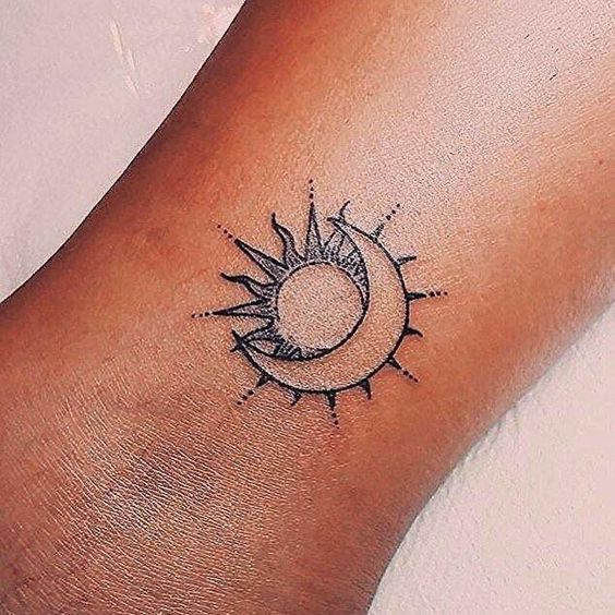 100 top idées de tatouages soleil 37