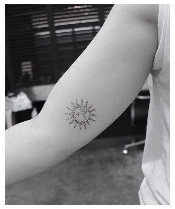 100 top idées de tatouages soleil 44