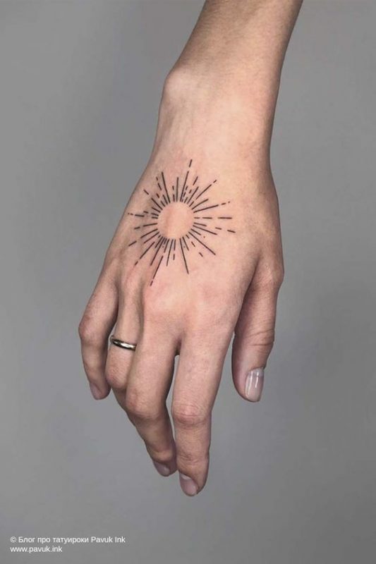 100 top idées de tatouages soleil 65