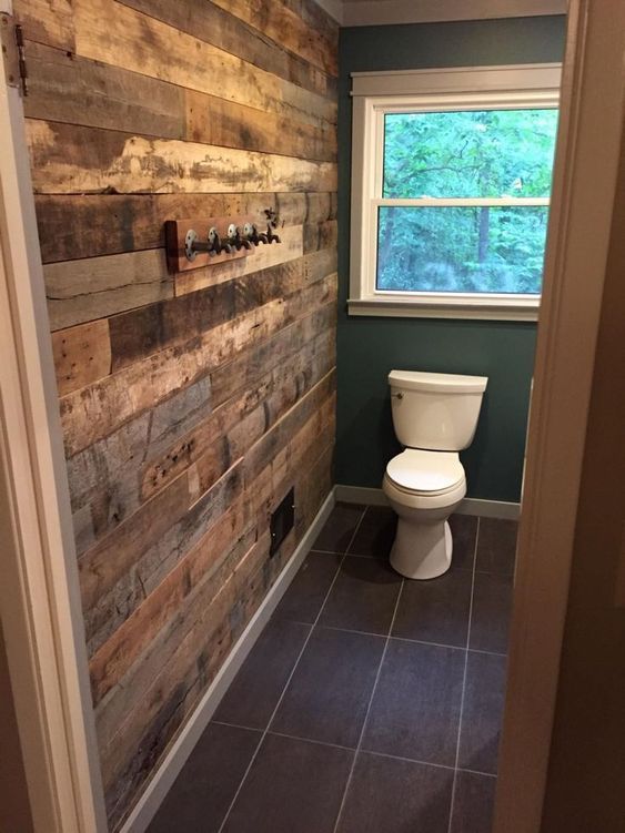 27 idées pour décorer les toilettes avec du bois 26