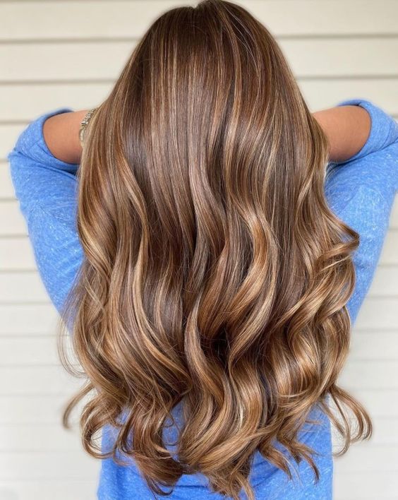 100 idées de balayages caramel pour s'inspirer 3