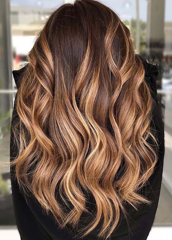 100 idées de balayages caramel pour s'inspirer 8