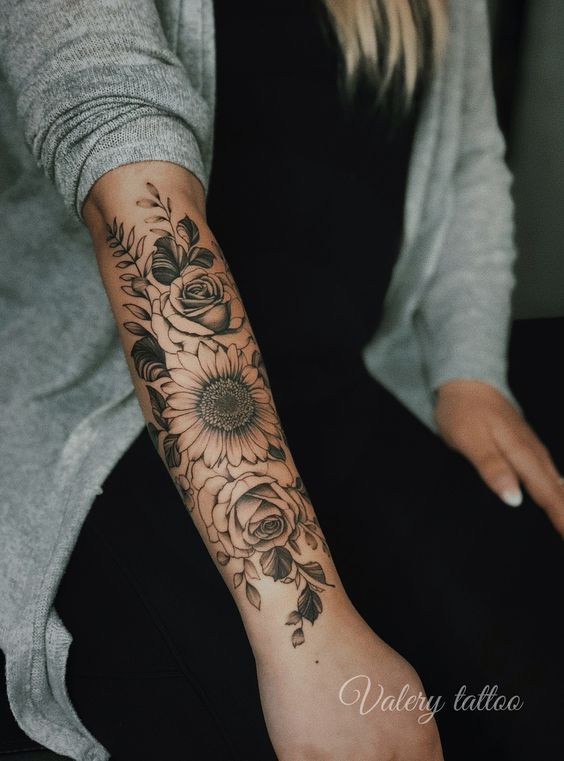 175 top idées de tatouages bras pour femme 136