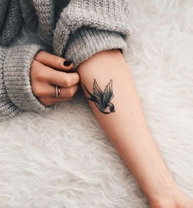 175 top idées de tatouages bras pour femme 46