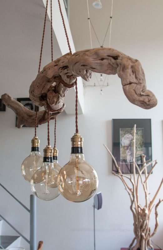 29 top idées de lampes en bois flotté 16