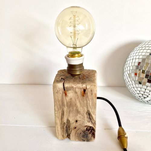 29 top idées de lampes en bois flotté 23