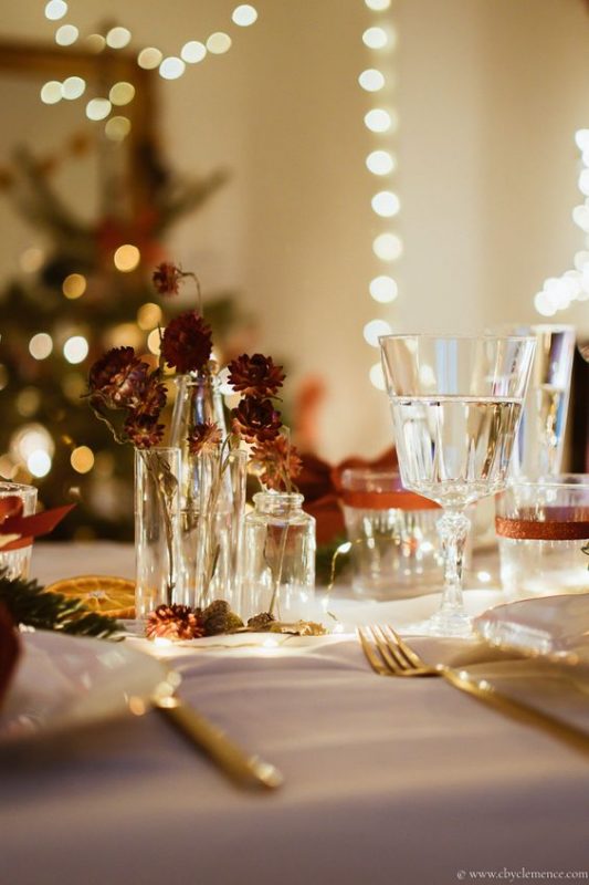 26 top idées de décorations de tables de Noël en verre 15