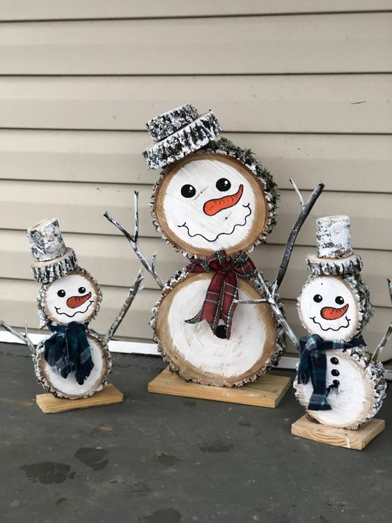 33 Décorations de Noël à faire soi-même avec des buches de bois 2 33 Décorations de Noël à faire soi-même avec des buches de bois 2