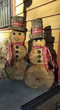 33 Décorations de Noël à faire soi-même avec des buches de bois 22 33 Décorations de Noël à faire soi-même avec des buches de bois 22