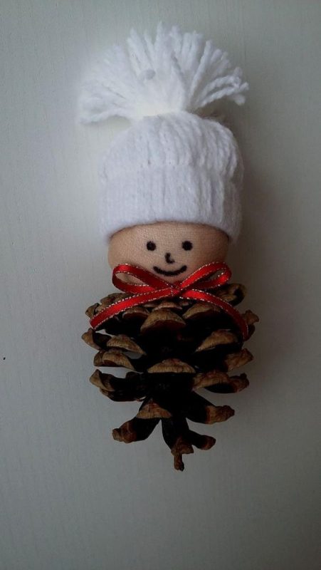 72 Décorations de Noël à Faire Soi-Même Avec Des Pommes de Pins 56 72 Décorations de Noël à Faire Soi-Même Avec Des Pommes de Pins 56