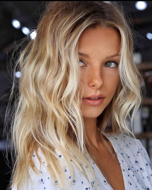 100 top idées de balayages blonds pour sublimer vos cheveux 48